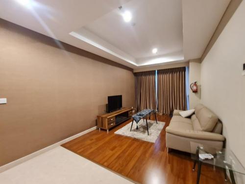 Nicely Furnished and Cozy 1BR Apt At Pondok Indah Residences Apt